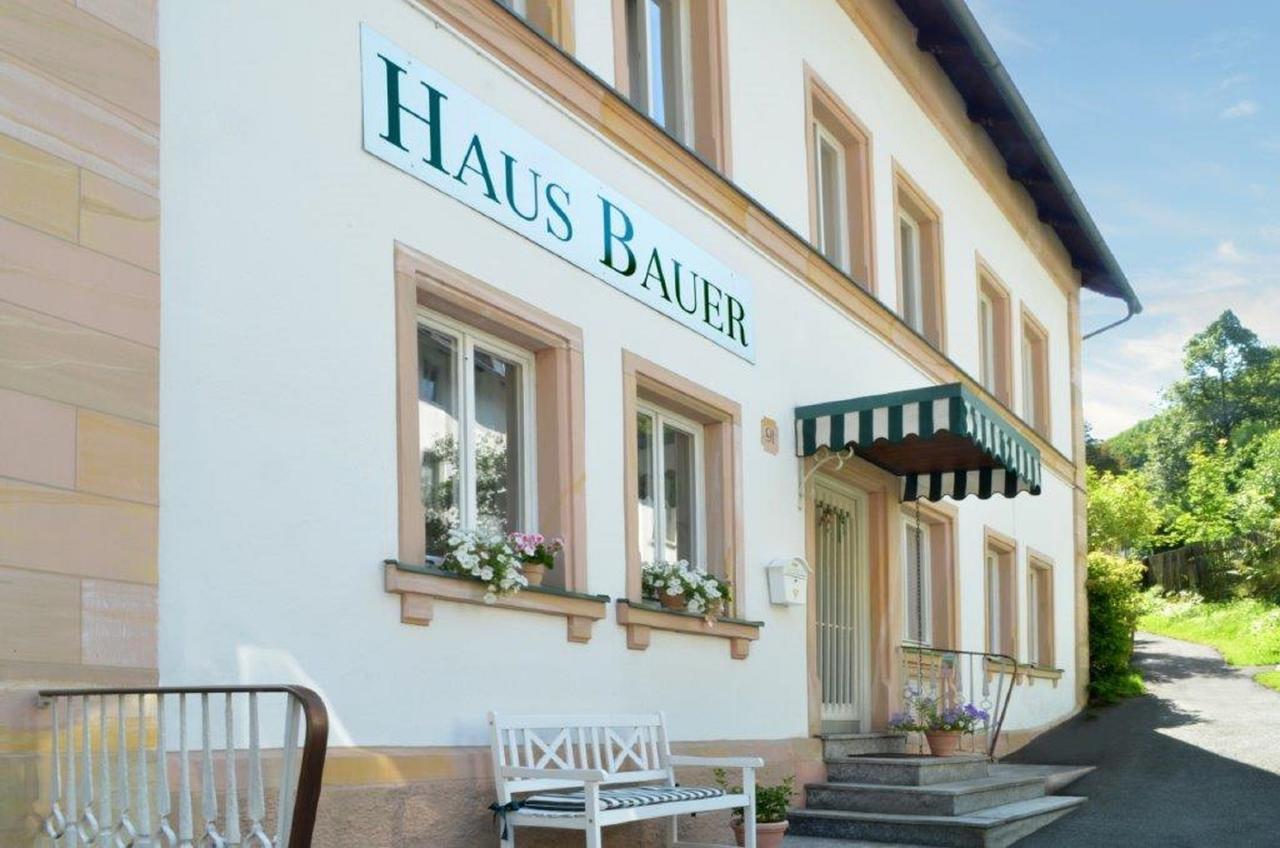 Hotel Haus Bauer Bad Berneck im Fichtelgebirge Exterior photo